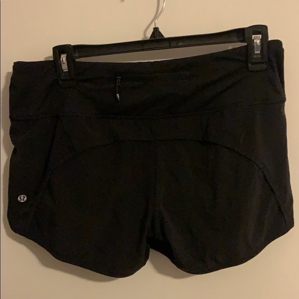 Lululemon 2.5" Speed Up Shorts [PRICE DROP]